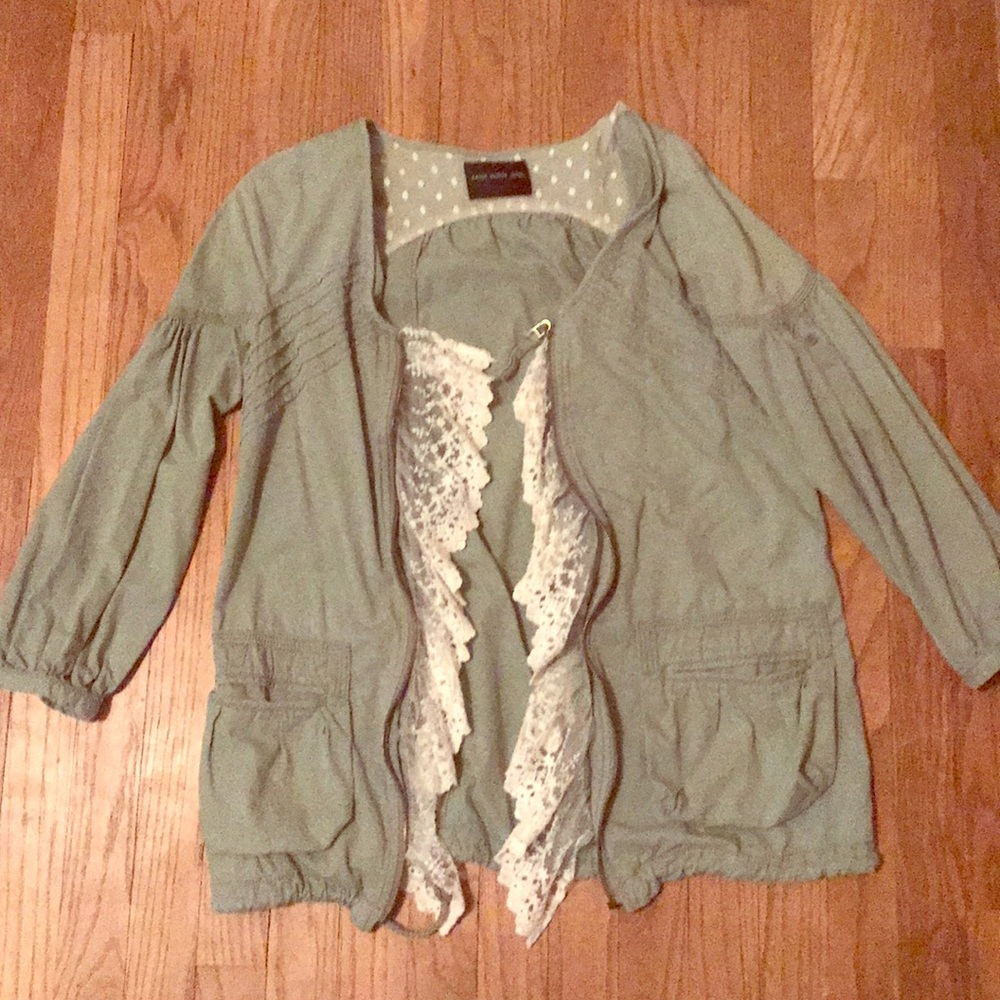 Green light jacket with lace detail